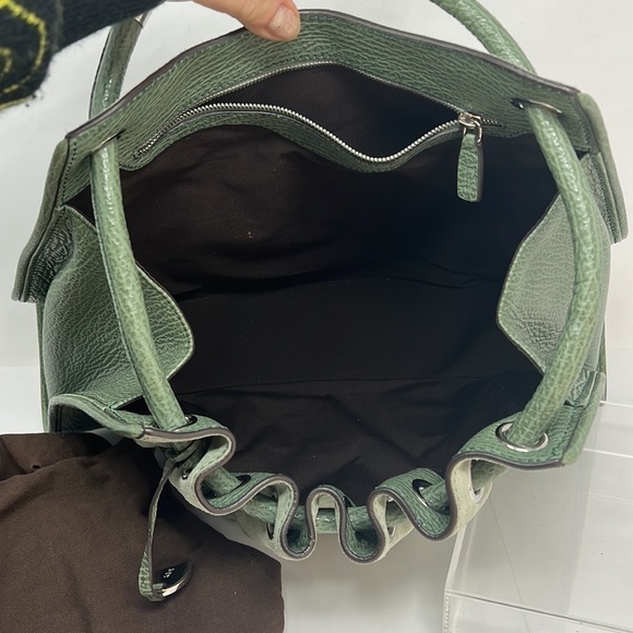 Tod’s Suede and Pebbled Leather Flat Back Shoulder Bag - Picture 11 of 13